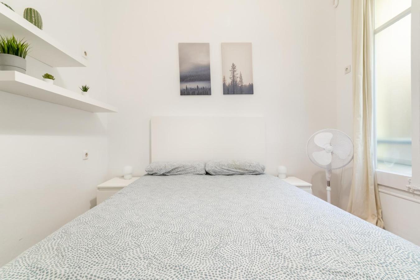 Balmes Private Rooms Barcelona Kültér fotó